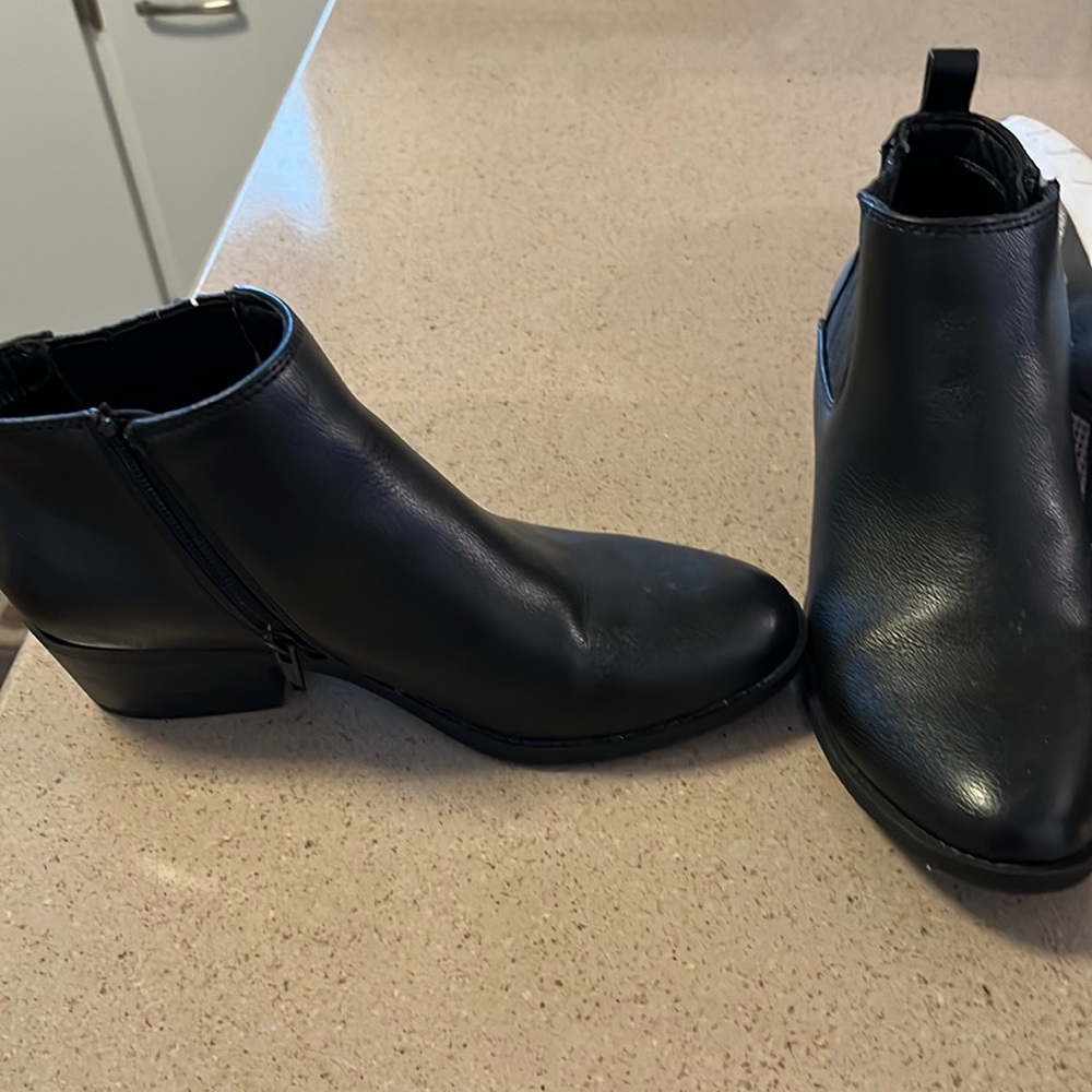 Black boot by Kim Rogers